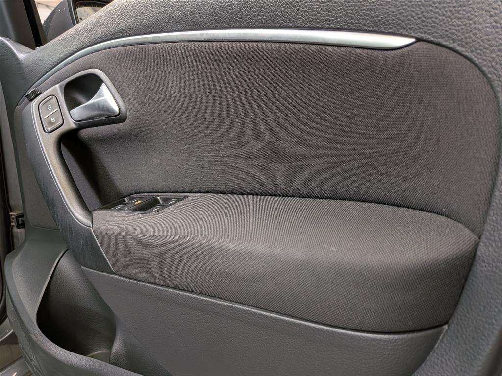 <p>2015 VOLKSWAGEN POLO SE TSI</p>