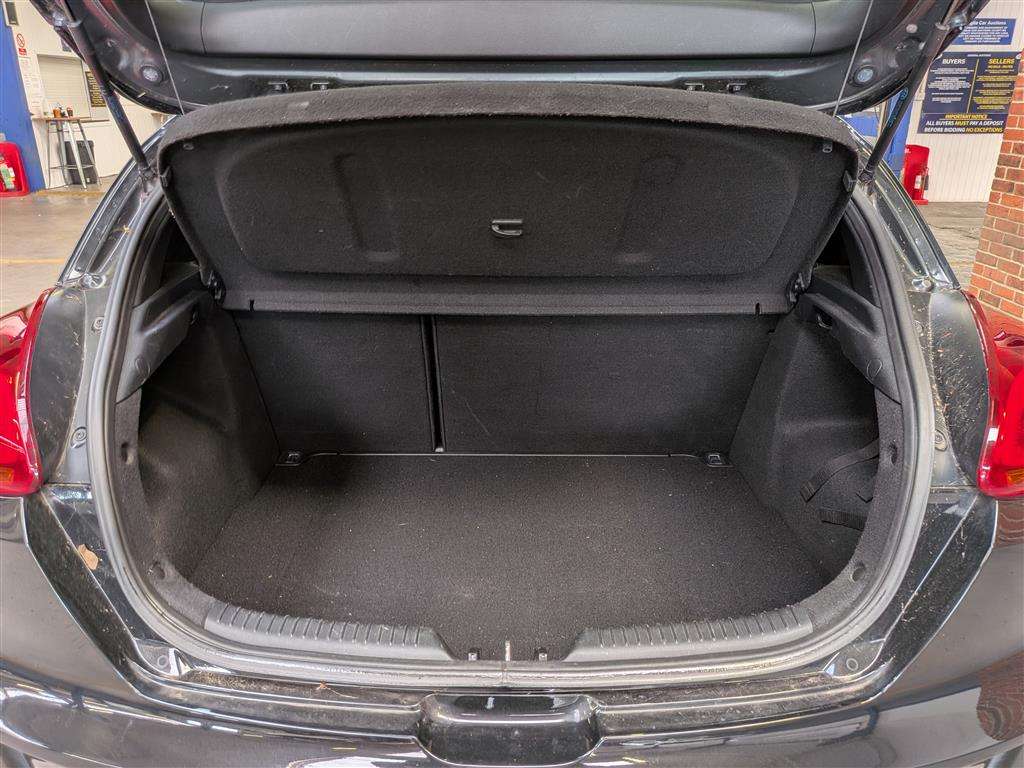 <p>2018 KIA PRO CEED GT-LINE S ISG CR</p>