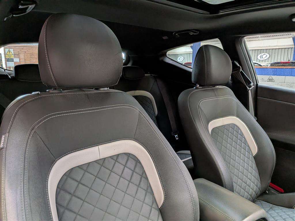 <p>2018 KIA PRO CEED GT-LINE S ISG CR</p>