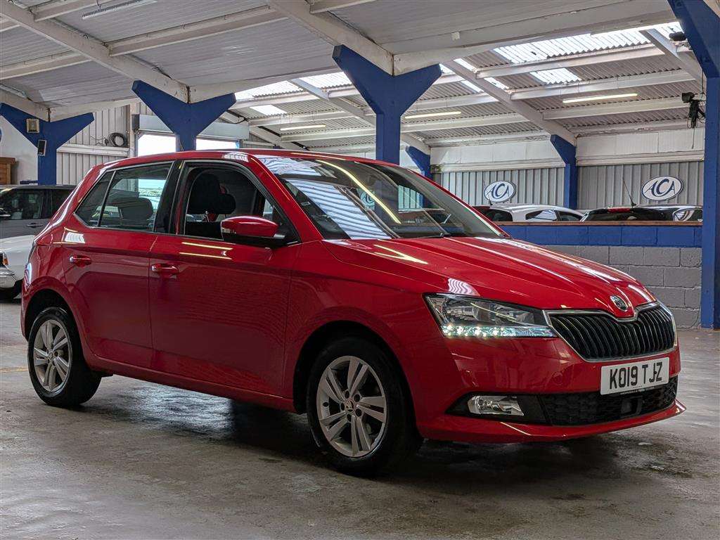 <p>2019 SKODA FABIA SE MPI</p>