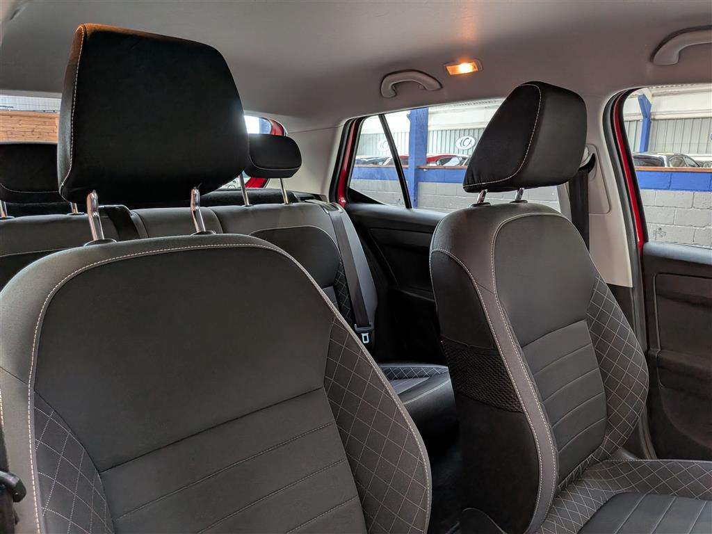 <p>2019 SKODA FABIA SE MPI</p>
