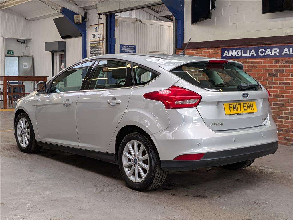 <p>2017 FORD FOCUS TITANIUM</p>