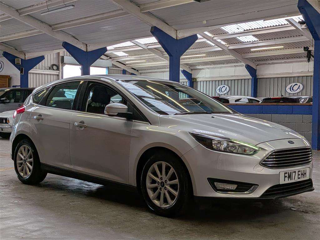 <p>2017 FORD FOCUS TITANIUM</p>