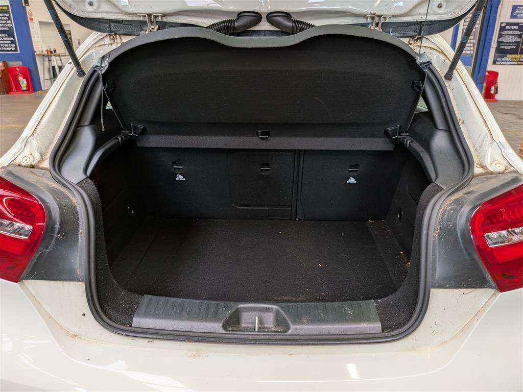 <p>2018 MERCEDES-BENZ A 160 AMG LINE</p>