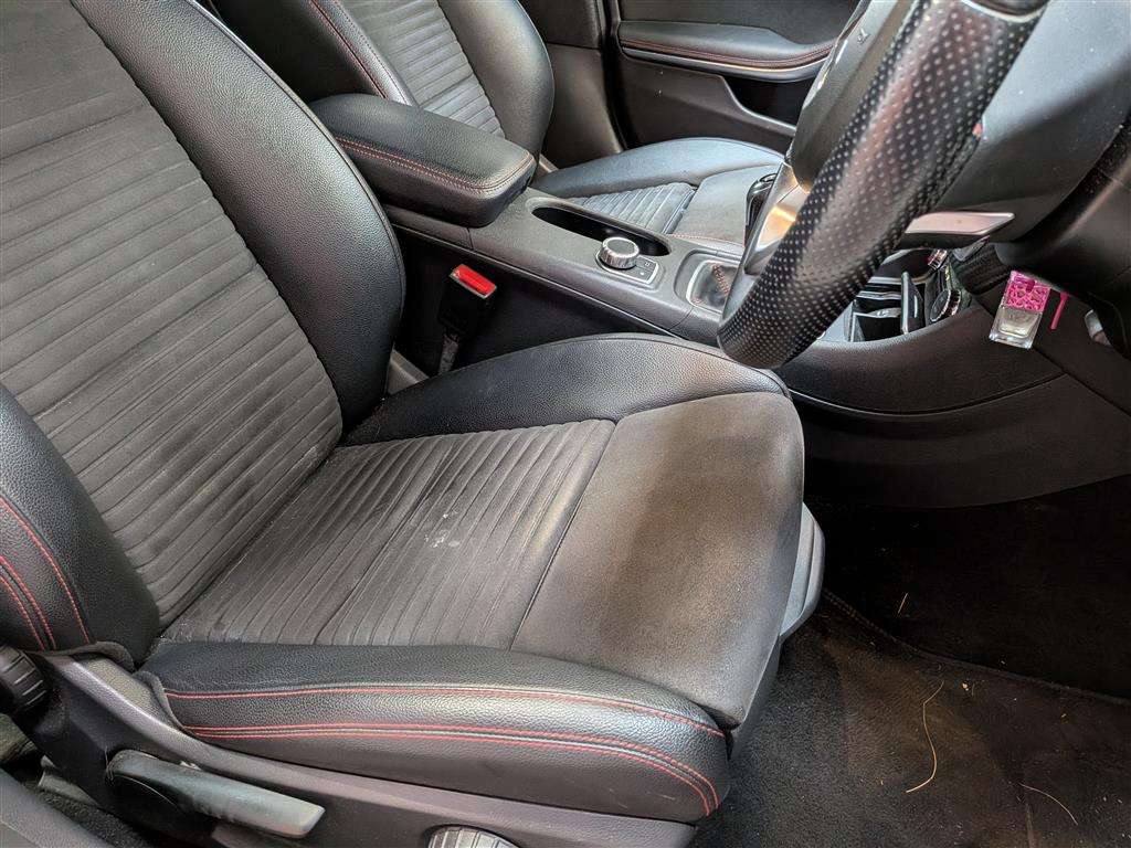 <p>2018 MERCEDES-BENZ A 160 AMG LINE</p>