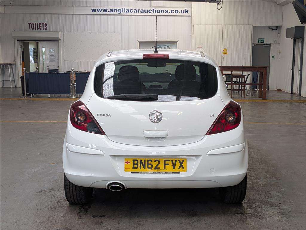 <p>2012 VAUXHALL CORSA SXI</p>