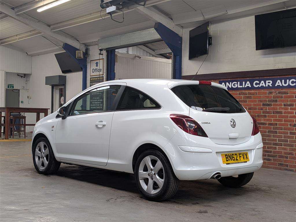 <p>2012 VAUXHALL CORSA SXI</p>