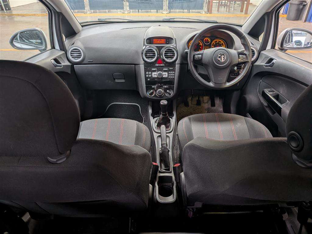 <p>2012 VAUXHALL CORSA SXI</p>