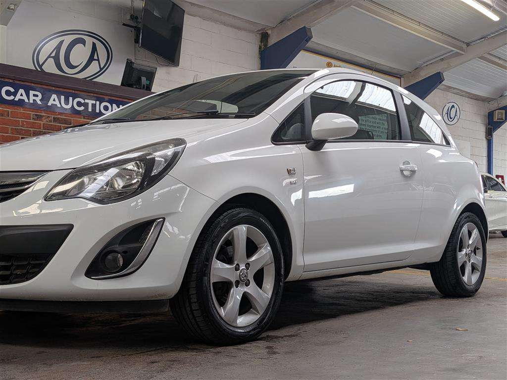 <p>2012 VAUXHALL CORSA SXI</p>