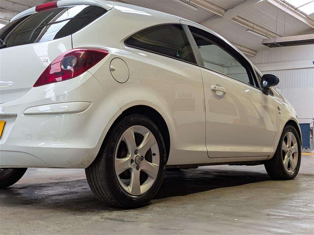 <p>2012 VAUXHALL CORSA SXI AC</p>