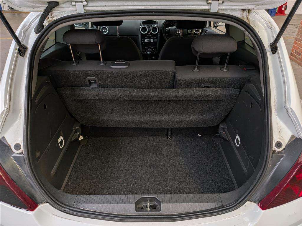 <p>2012 VAUXHALL CORSA SXI AC</p>