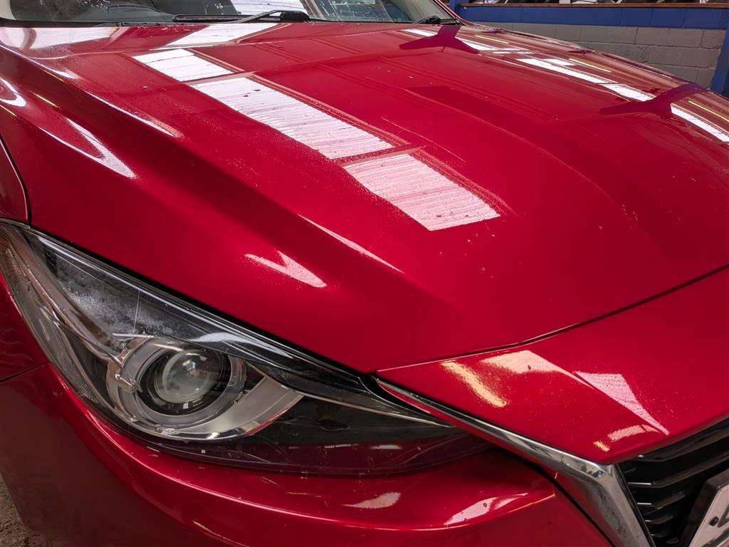<p>2015 MAZDA 3 SPORT NAV</p>