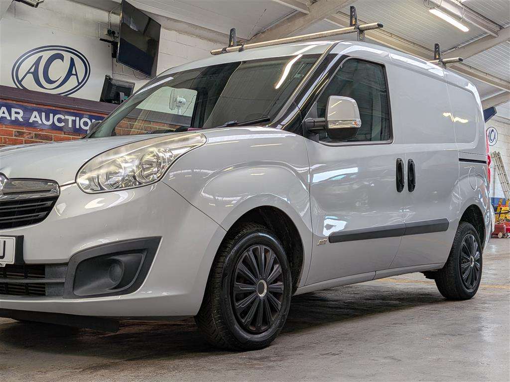 <p>2016 VAUXHALL COMBO 2000 L1H1 CDTI SPOR</p>