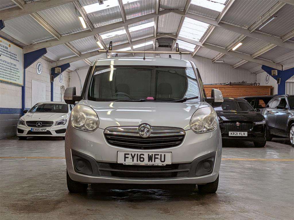 <p>2016 VAUXHALL COMBO 2000 L1H1 CDTI SPOR</p>