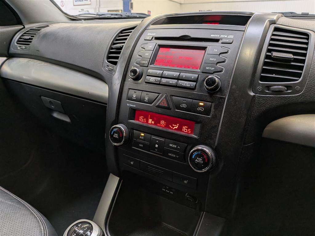<p>2011 KIA SORENTO KX-2 CRDI 4X4</p>