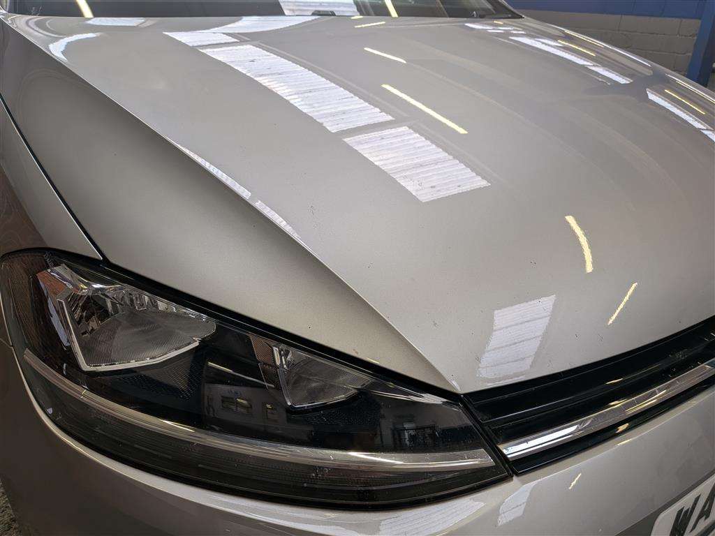 <p>2018 VOLKSWAGEN GOLF SE NAVIGATION TDI BM</p>