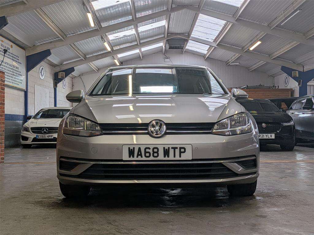 <p>2018 VOLKSWAGEN GOLF SE NAVIGATION TDI BM</p>