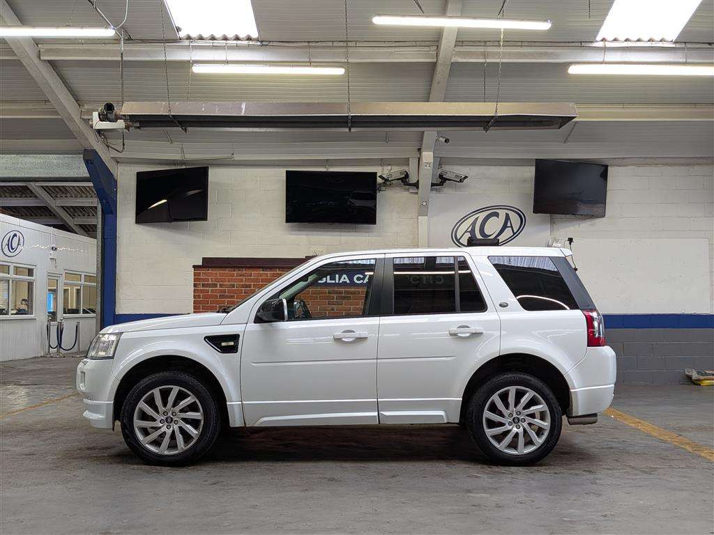 <p>2011 LAND ROVER FREELANDER SPORT LE SD4 A</p>