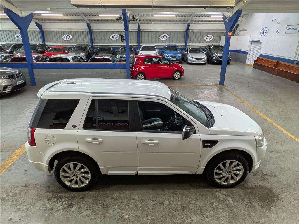 <p>2011 LAND ROVER FREELANDER SPORT LE SD4 A</p>
