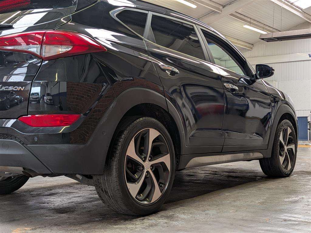 <p>2017 HYUNDAI TUCSON PREM SE BDR 2WD CR</p>
