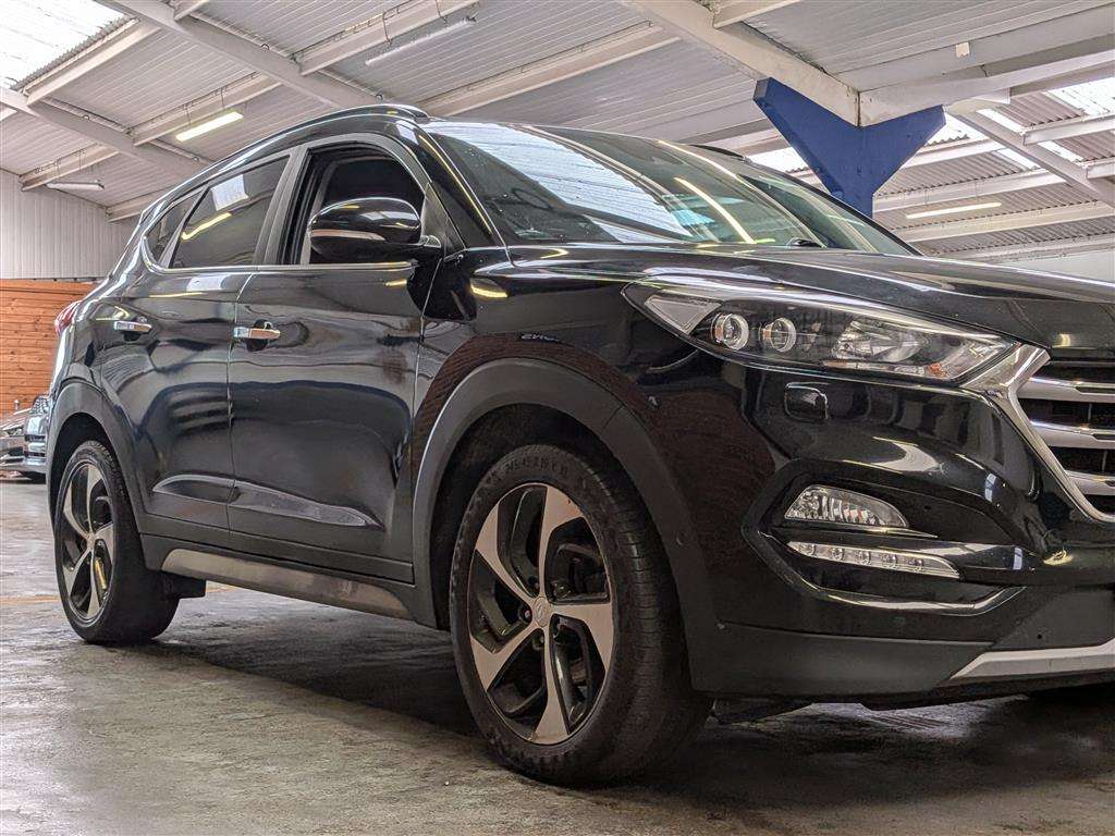 <p>2017 HYUNDAI TUCSON PREM SE BDR 2WD CR</p>