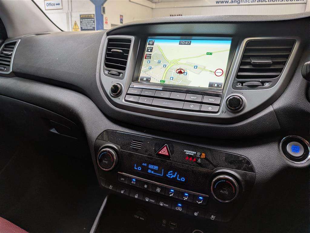 <p>2017 HYUNDAI TUCSON PREM SE BDR 2WD CR</p>