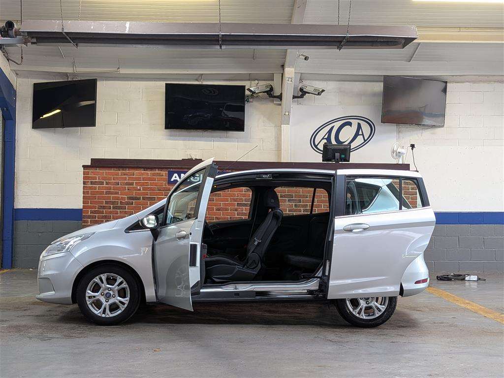 <p>2012 FORD B-MAX ZETEC AUTO</p>
