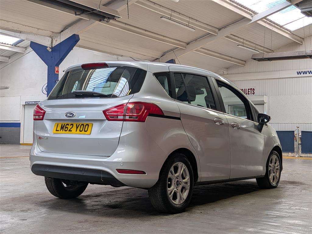 <p>2012 FORD B-MAX ZETEC AUTO</p>