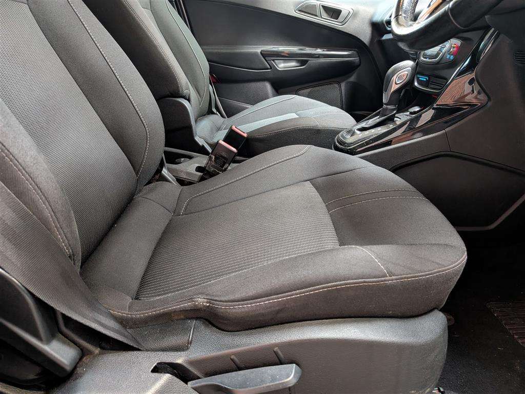 <p>2012 FORD B-MAX ZETEC AUTO</p>