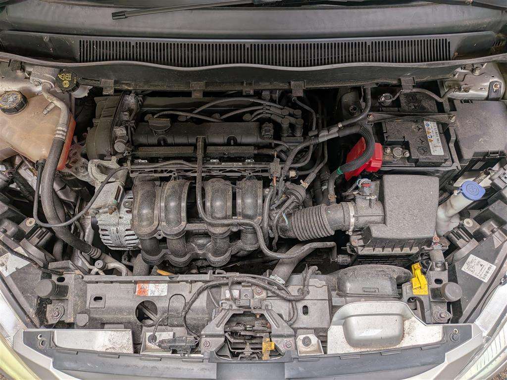 <p>2012 FORD B-MAX ZETEC AUTO</p>