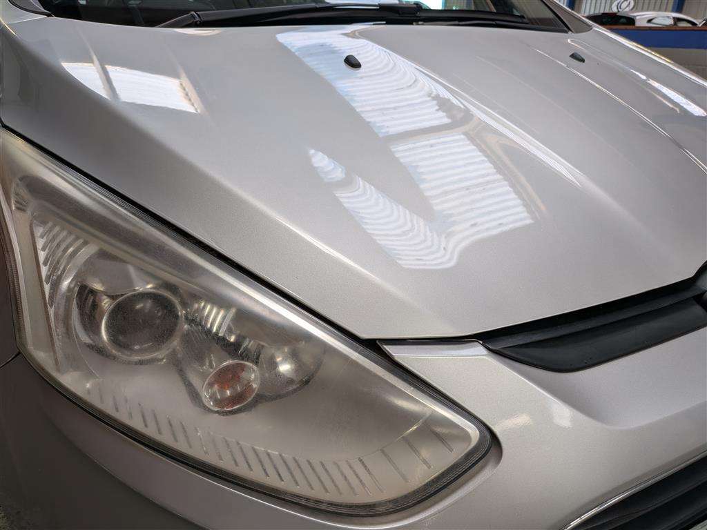 <p>2012 FORD B-MAX ZETEC AUTO</p>