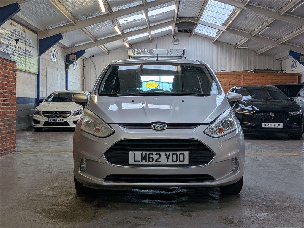 <p>2012 FORD B-MAX ZETEC AUTO</p>