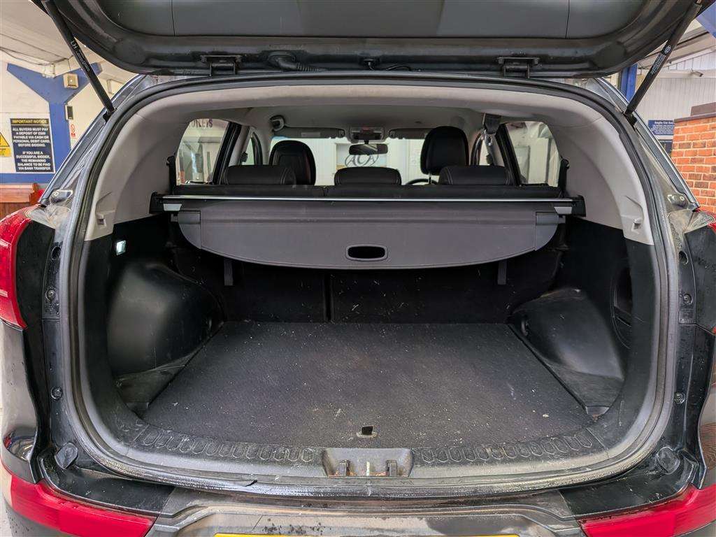 <p>2012 KIA SPORTAGE 1 CRDI</p>
