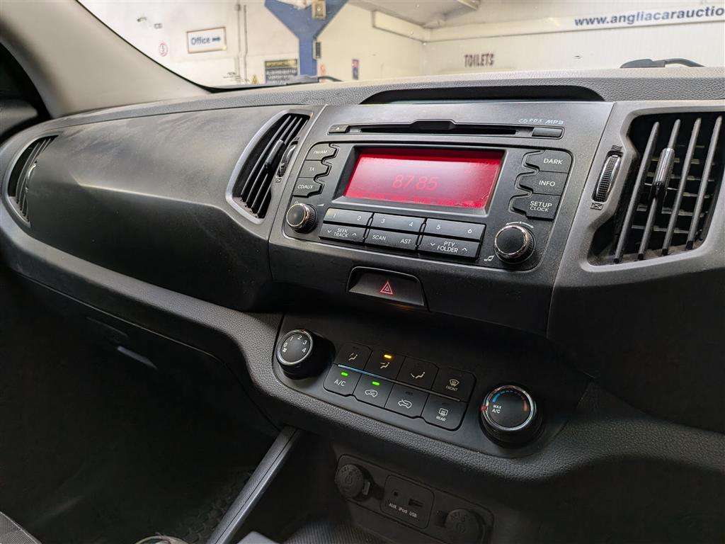 <p>2012 KIA SPORTAGE 1 CRDI</p>