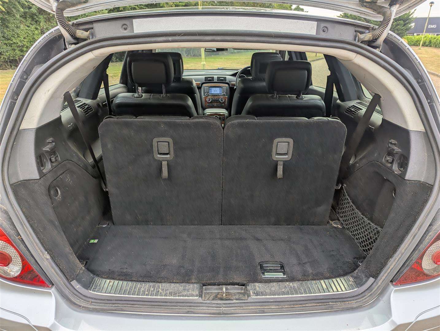 <p>2006 MERCEDES R500 SE A</p>