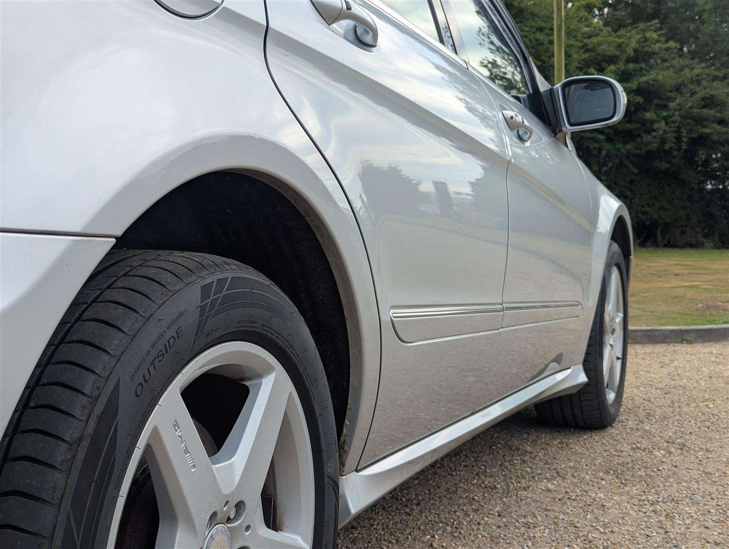 <p>2006 MERCEDES R500 SE A</p>