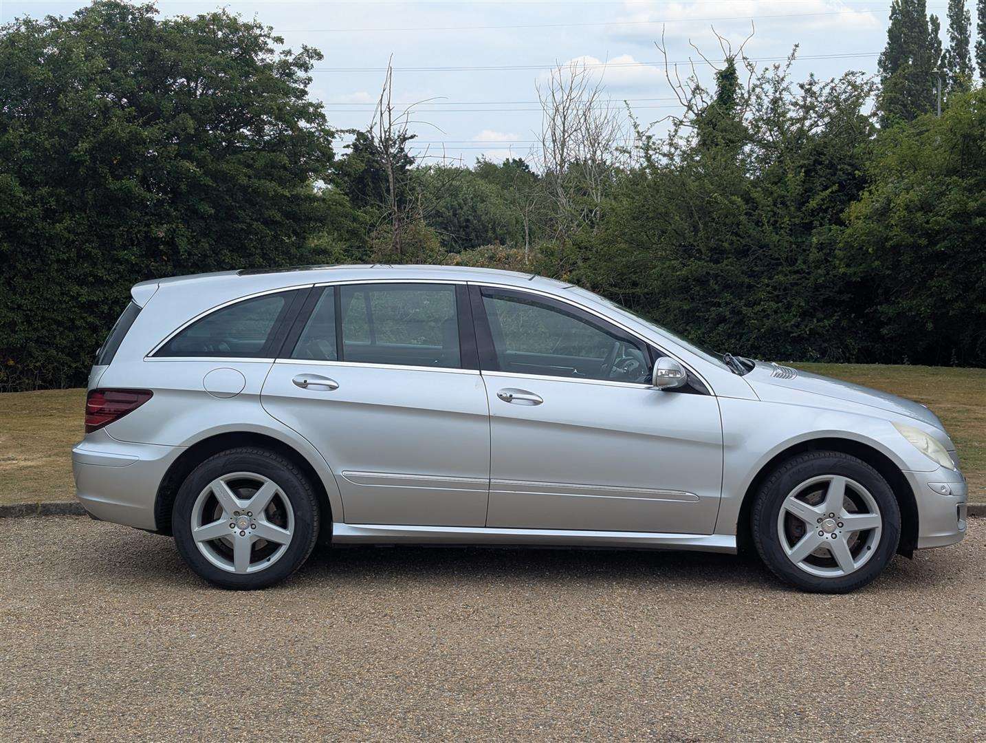 <p>2006 MERCEDES R500 SE A</p>