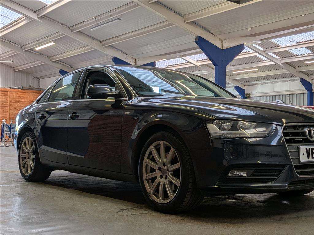 <p>2015 AUDI A4 TECHNIK TDI QUATTRO</p>