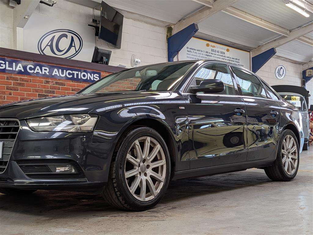 <p>2015 AUDI A4 TECHNIK TDI QUATTRO</p>
