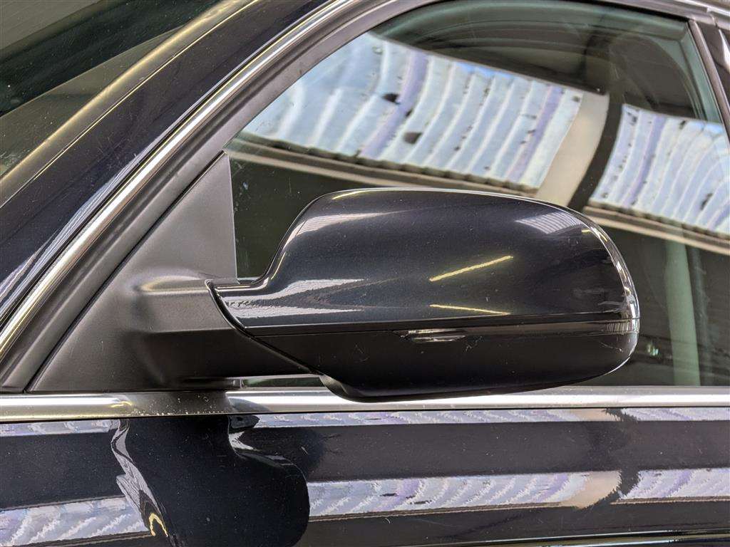 <p>2015 AUDI A4 TECHNIK TDI QUATTRO</p>