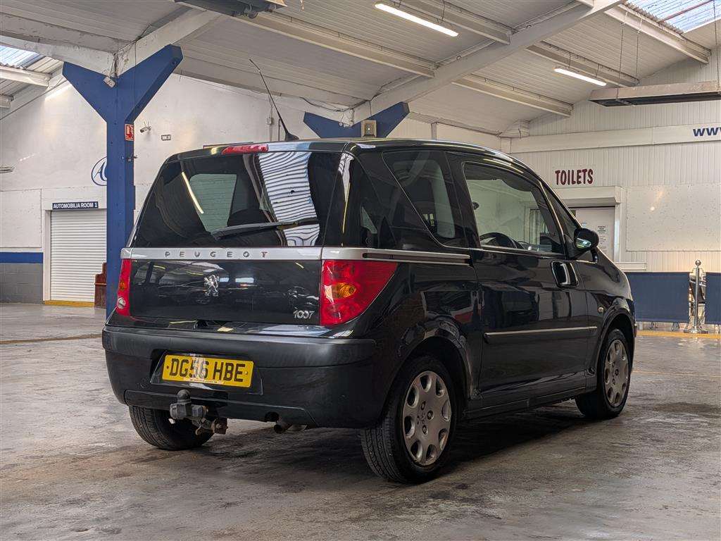 <p>2006 PEUGEOT 1007 DOLCE SEMI-AUTO</p>