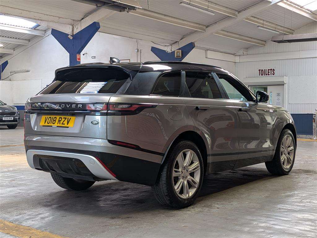 <p>2018 LAND ROVER R ROVER VELAR R-DYN SE D1</p>