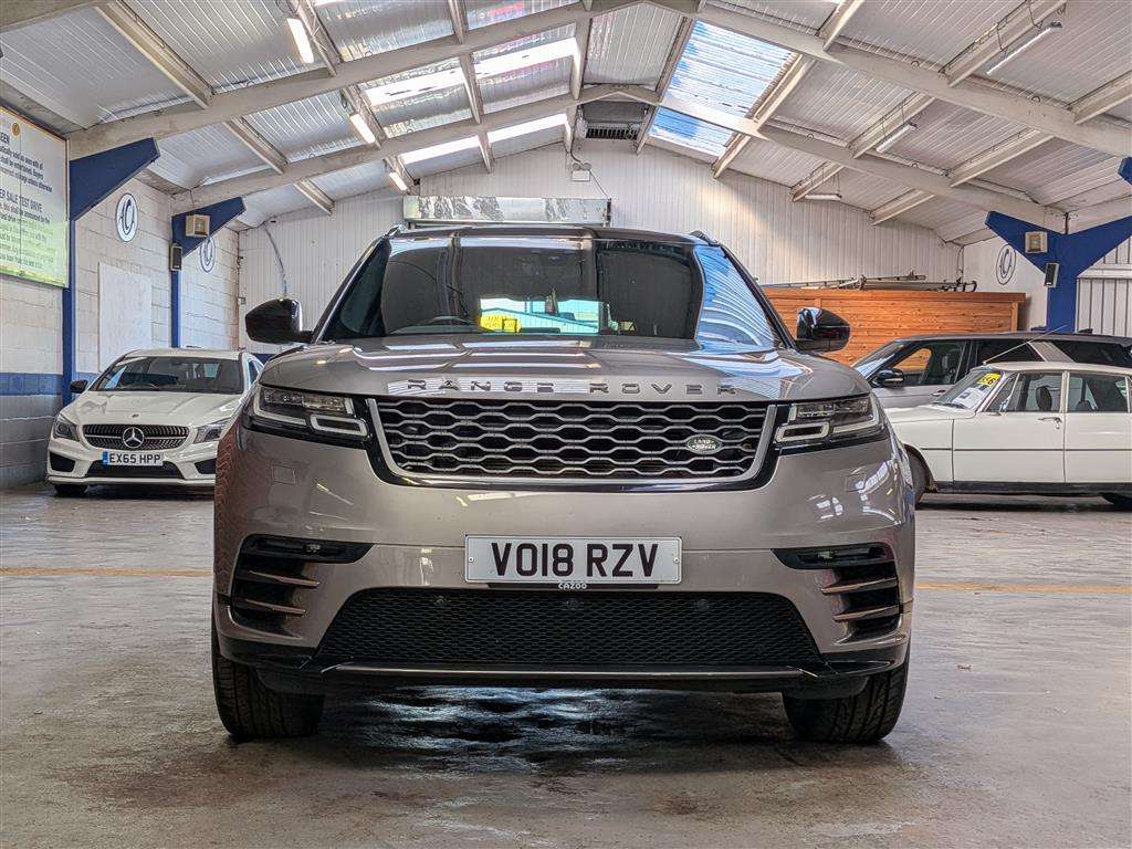 <p>2018 LAND ROVER R ROVER VELAR R-DYN SE D1</p>