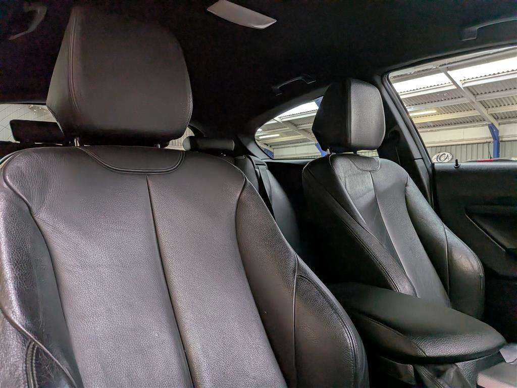 <p>2015 BMW 120D M SPORT AUTO</p>