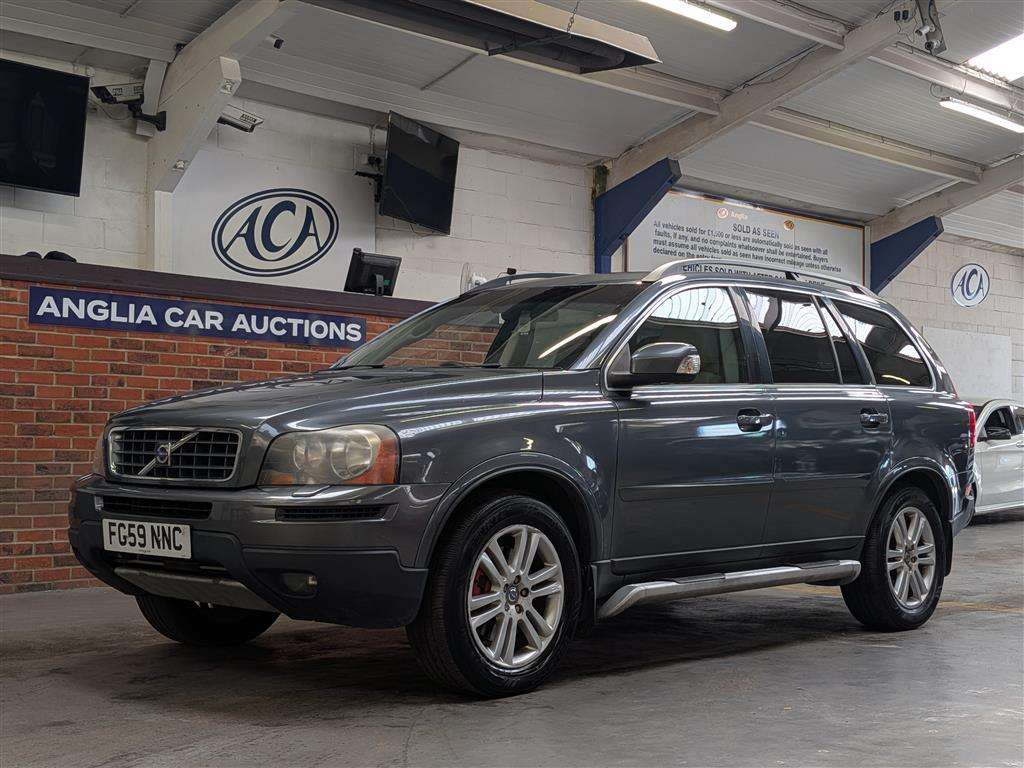 <p>2009 VOLVO XC90 SE PREMIUM AWD D5 A</p>