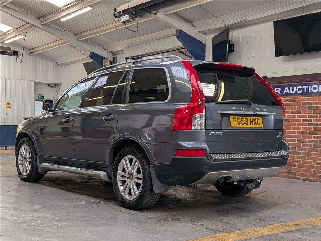 <p>2009 VOLVO XC90 SE PREMIUM AWD D5 A</p>