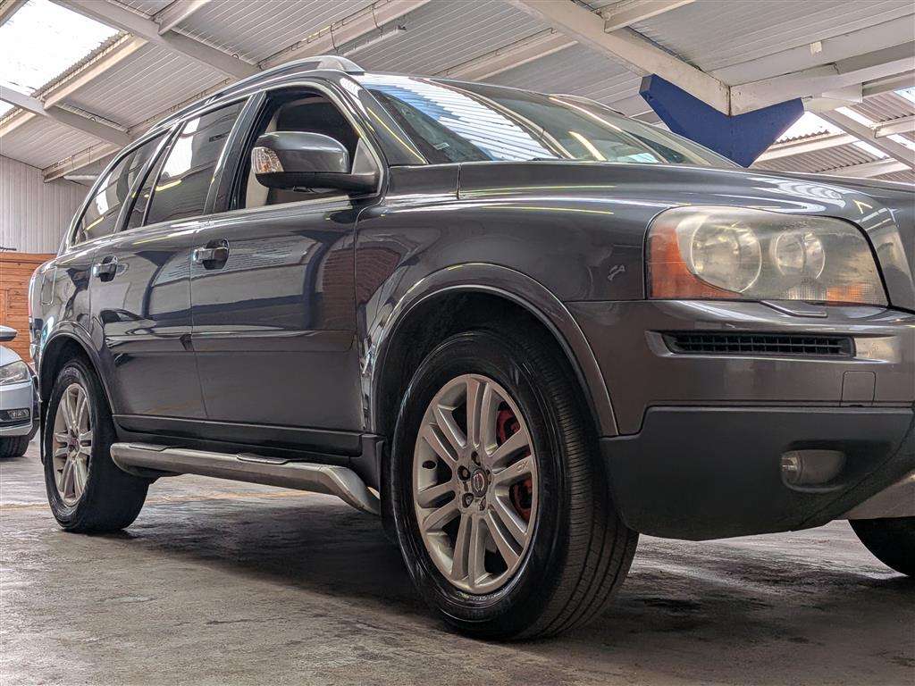 <p>2009 VOLVO XC90 SE PREMIUM AWD D5 A</p>