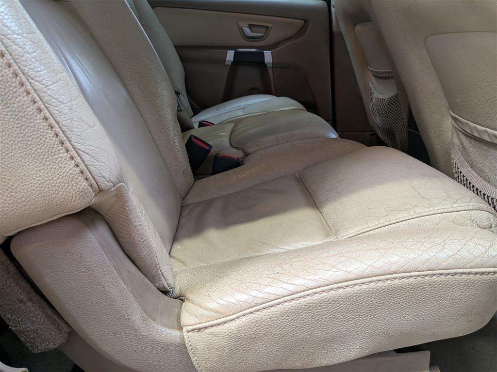 <p>2009 VOLVO XC90 SE PREMIUM AWD D5 A</p>