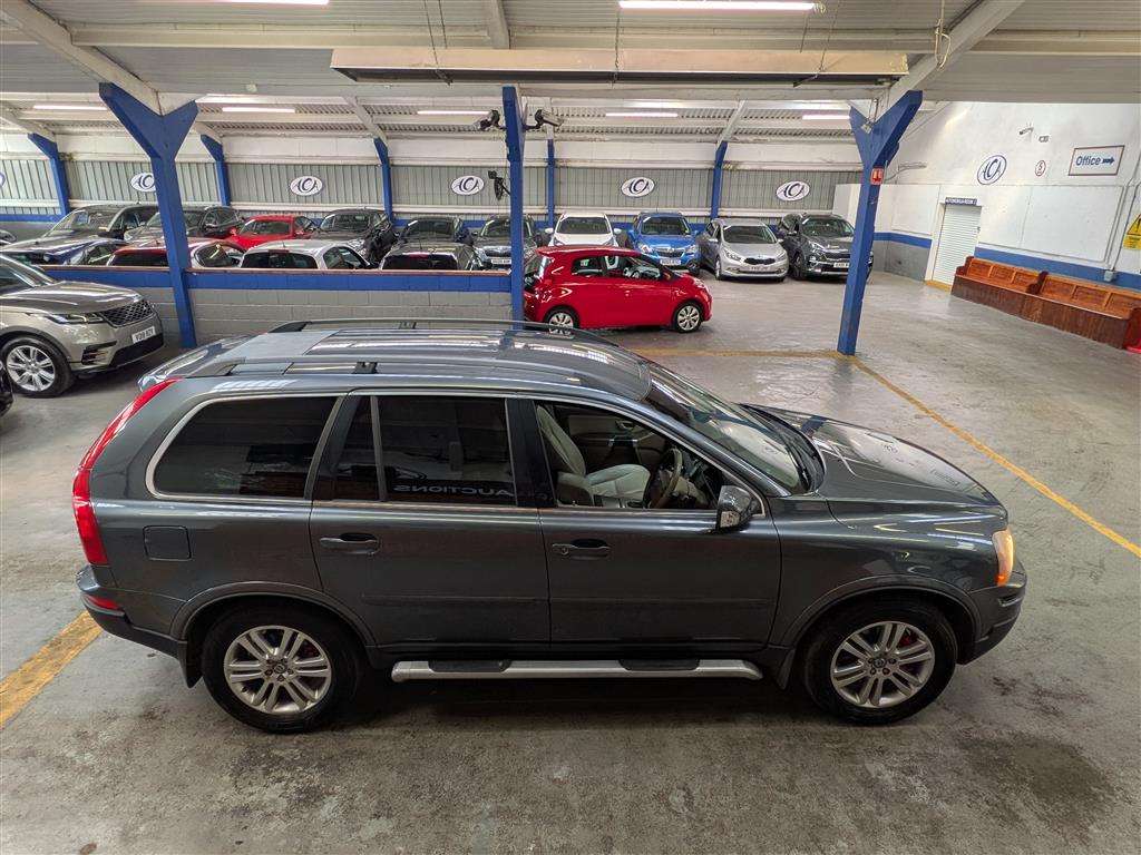 <p>2009 VOLVO XC90 SE PREMIUM AWD D5 A</p>