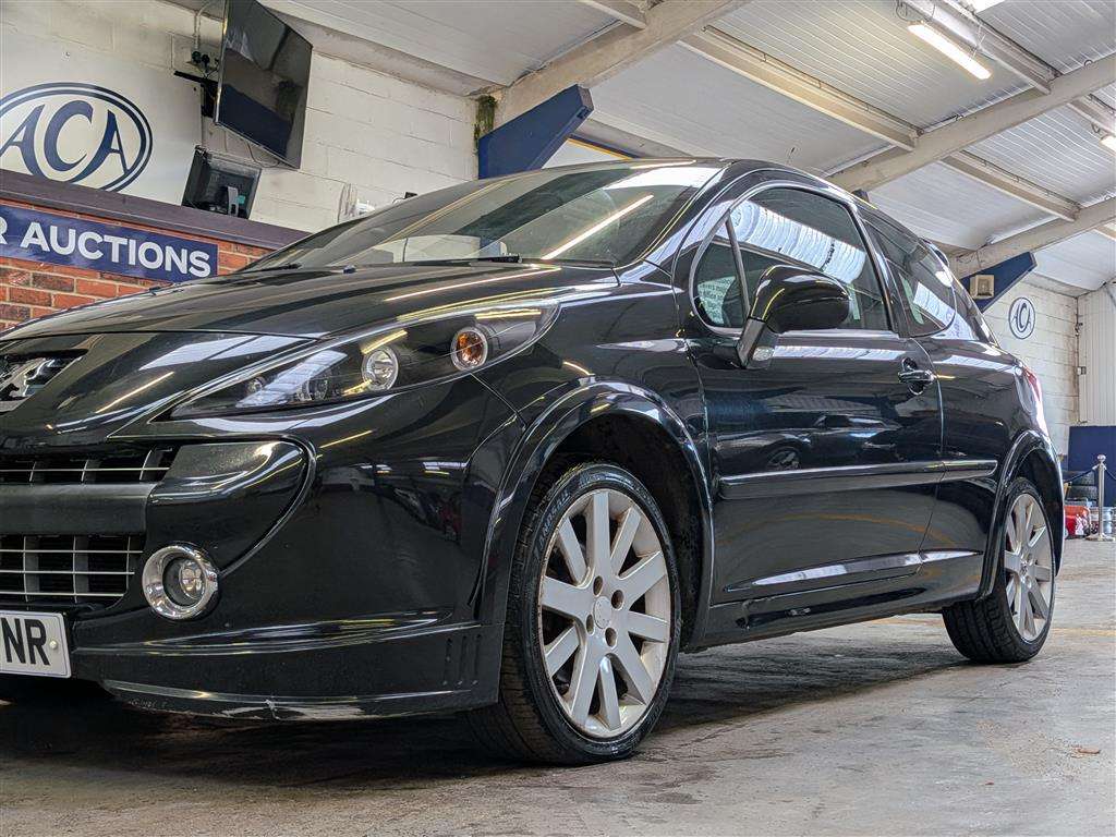 <p>2006 PEUGEOT 207 GT</p>